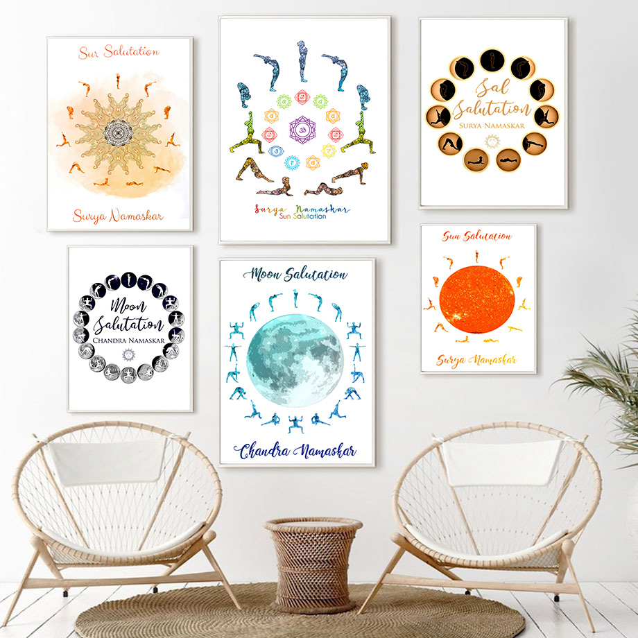 Yoga Pose Zon Maan Salutation  - Yoga Fitness Rooms recensie en prijs